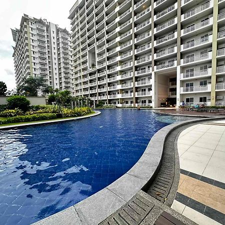2 Bedroom Condo Unit Near Sm Bf & Naia At The Atherton By Dmci With 2 Balcony Paranaque City Ngoại thất bức ảnh
