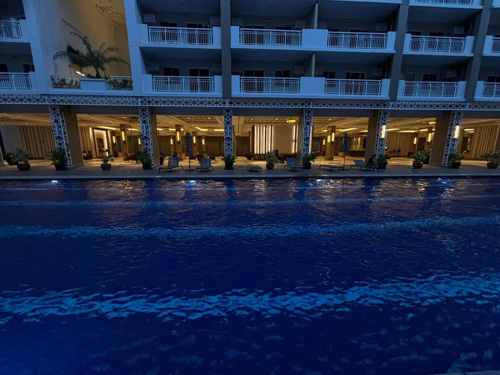 2 Bedroom Condo Unit Near Sm Bf & Naia At The Atherton By Dmci With 2 Balcony Paranaque City Ngoại thất bức ảnh