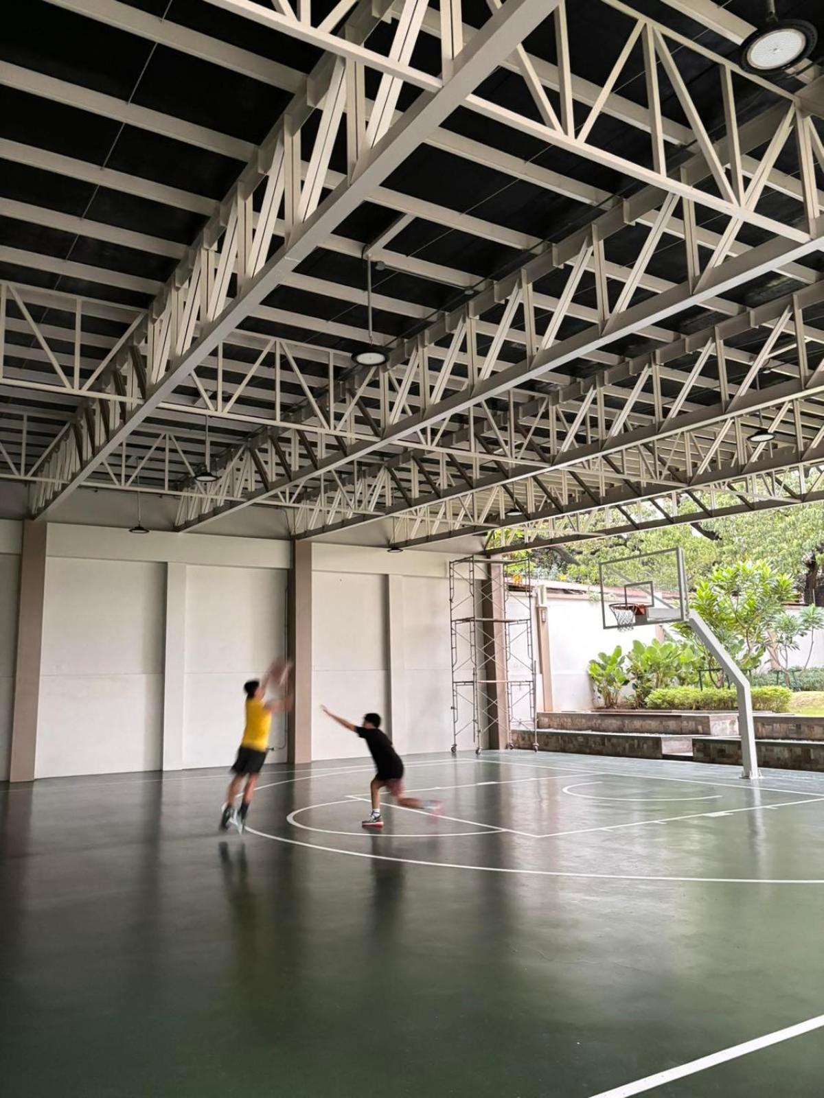 2 Bedroom Condo Unit Near Sm Bf & Naia At The Atherton By Dmci With 2 Balcony Paranaque City Ngoại thất bức ảnh