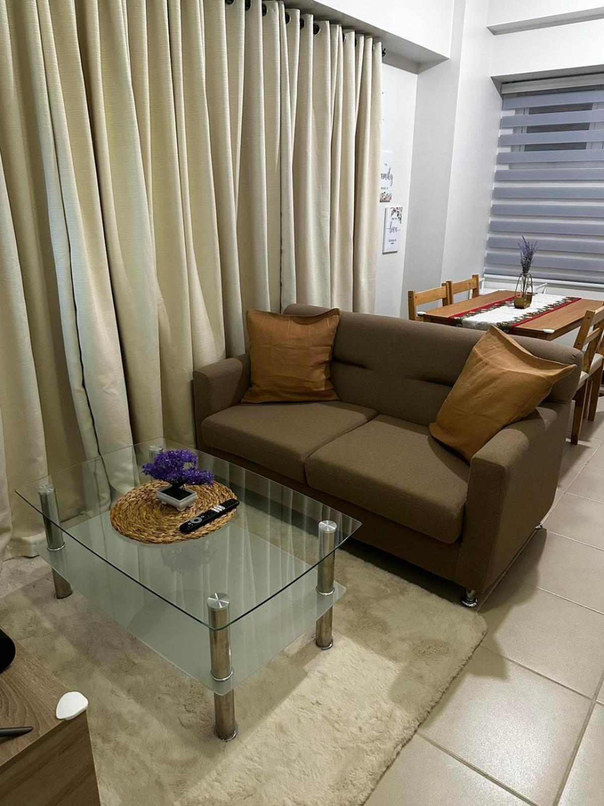 2 Bedroom Condo Unit Near Sm Bf & Naia At The Atherton By Dmci With 2 Balcony Paranaque City Ngoại thất bức ảnh